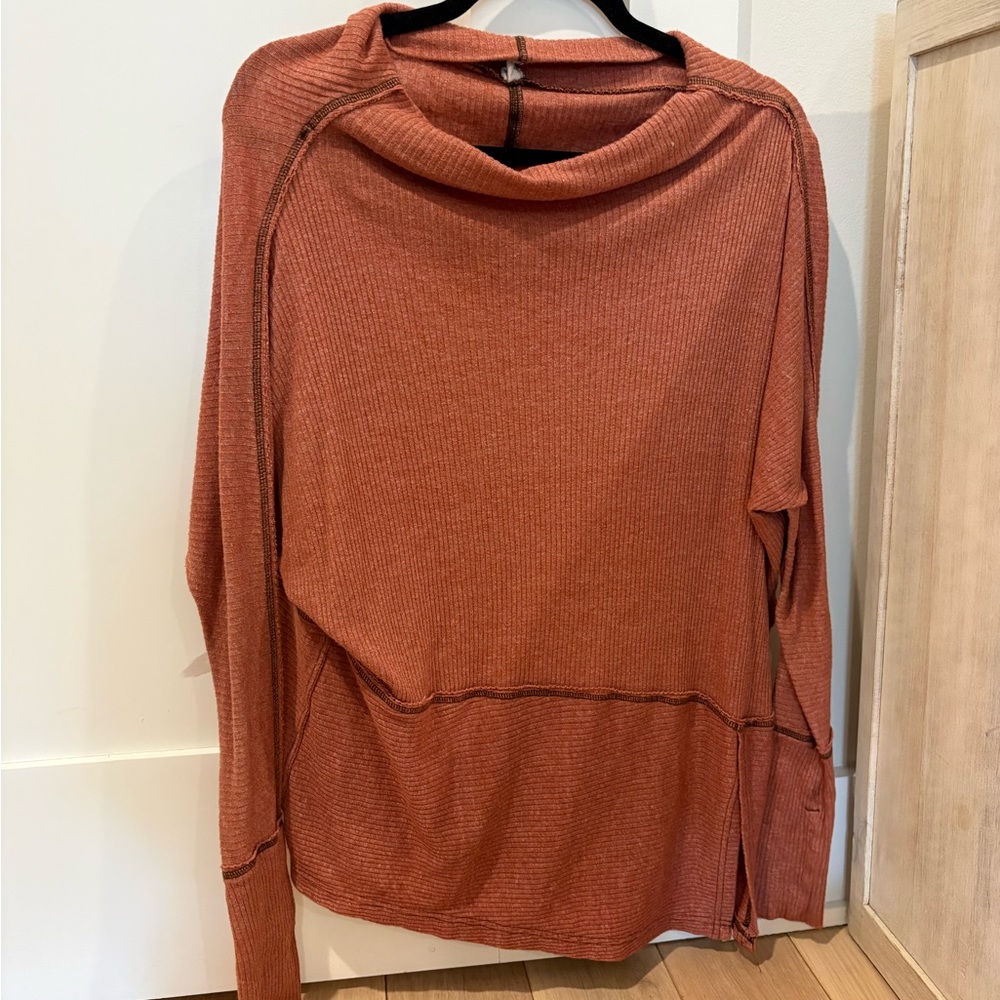 Women's Burnt Orange Waffle-Knit Pullover Sweater